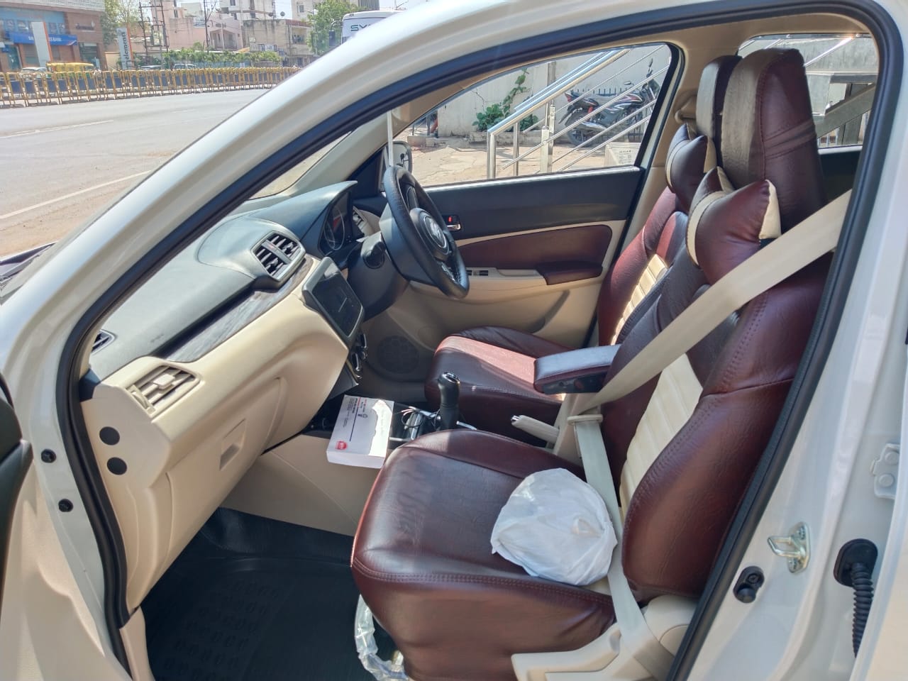 local taxi service in rajkot