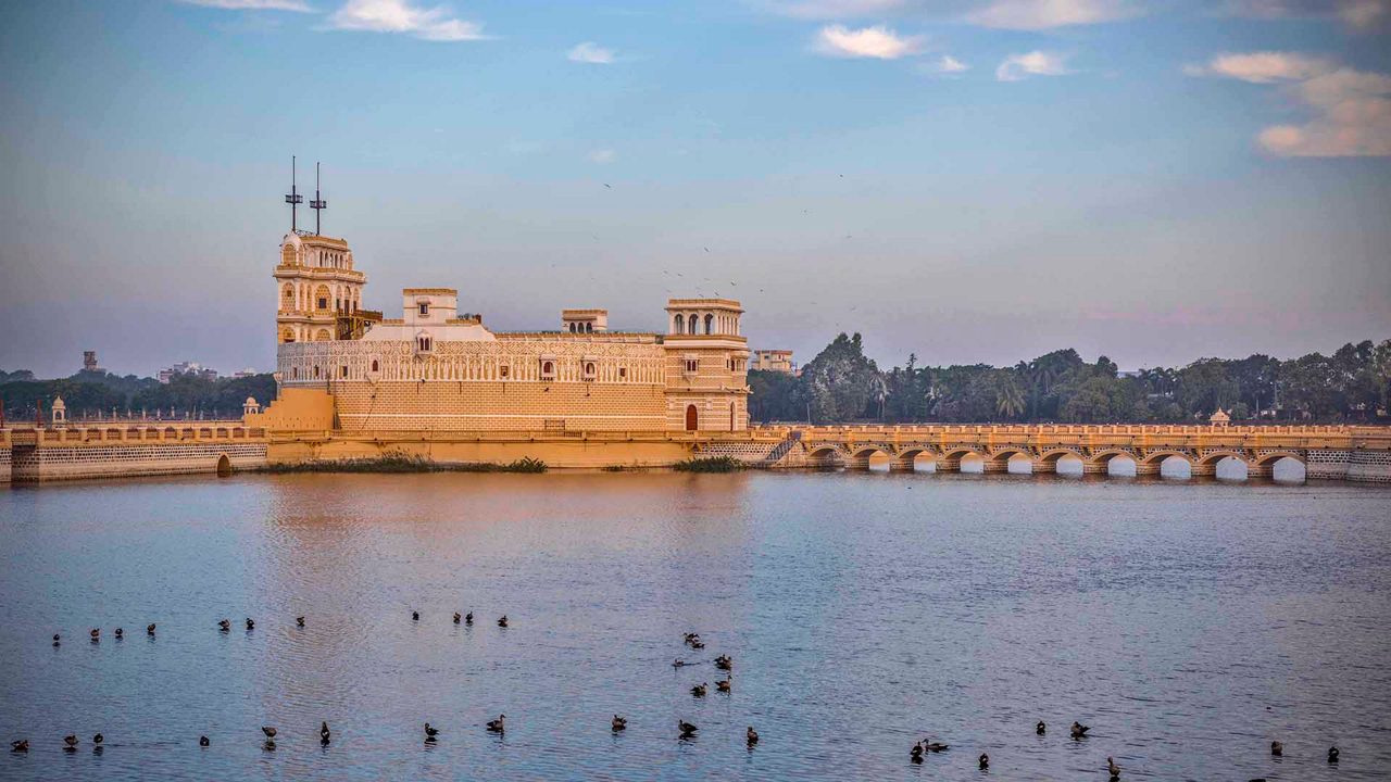 lakhota palace
